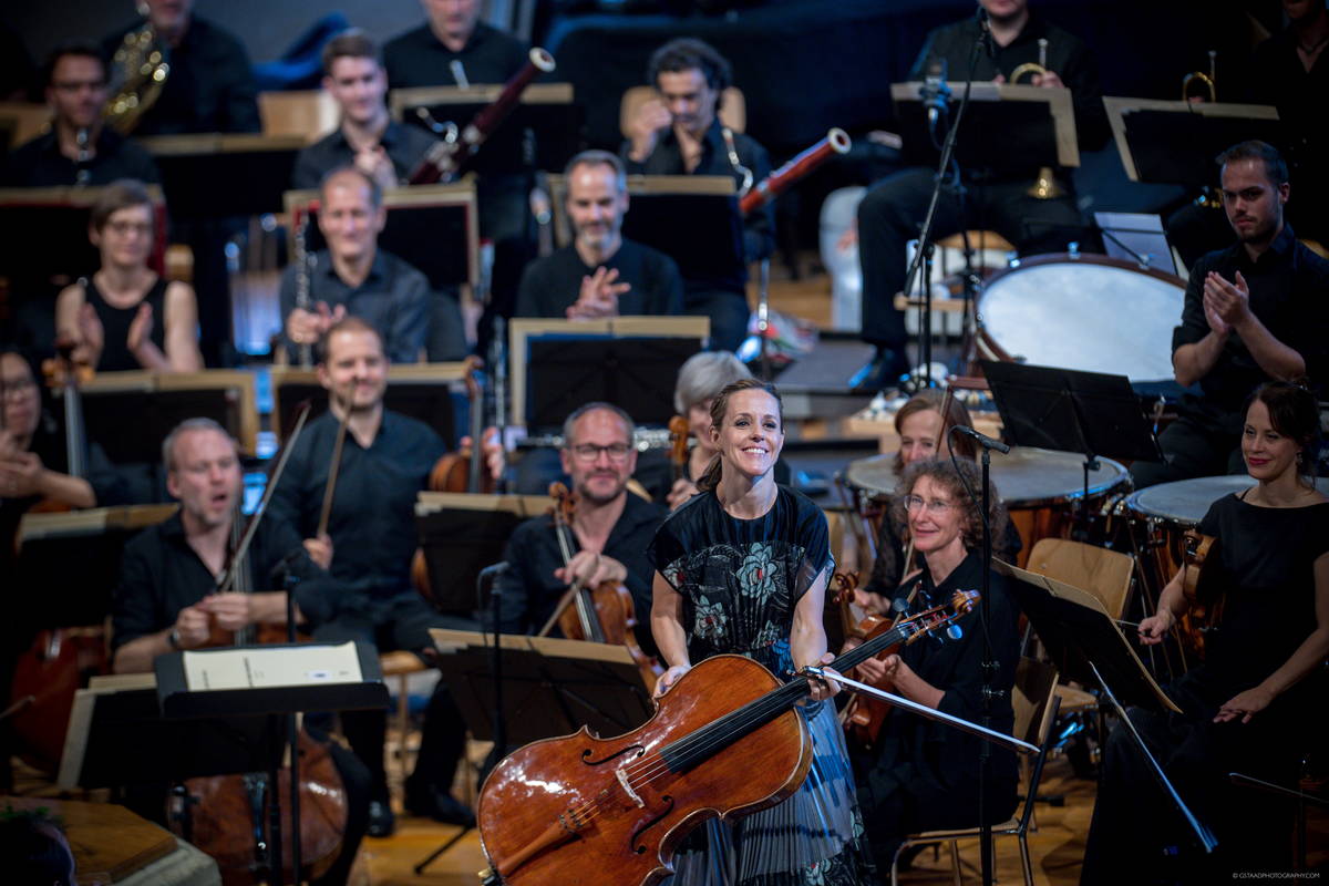 Sol Gabetta and the Kammerorchester Basel