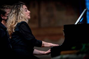 Zoom: Nemanja Radulovic, Laure Favre-Kahn