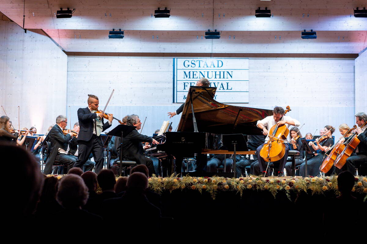 Royal Philharmonic Orchestra, Vasily Petrenko, Dmitry Smirnov, Edgar Moreau, Sergei Babayan, Zürcher Sing-Akademie, Festival-Zelt Gstaad